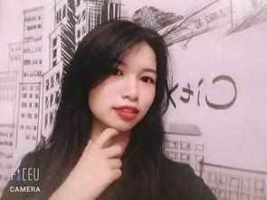 李某某吃瓜视频